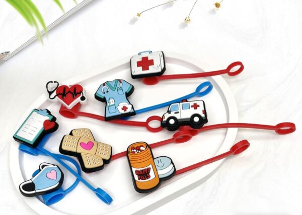 fundas medicas con popote para tapa de vaso - Imagen 4